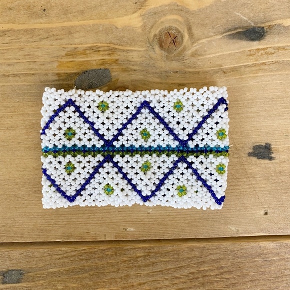 Mini Beaded White Cuff Bracelet Stretch Southwestern‎ - Picture 3 of 4